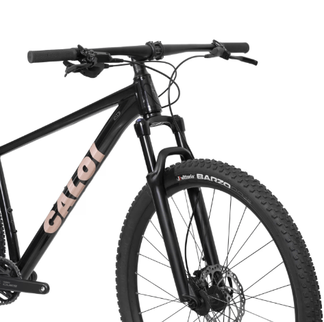 BICICLETA CALOI EXPLORER SPORT SHIMANO CUES 1X9V 2026 PRETO/ROSE