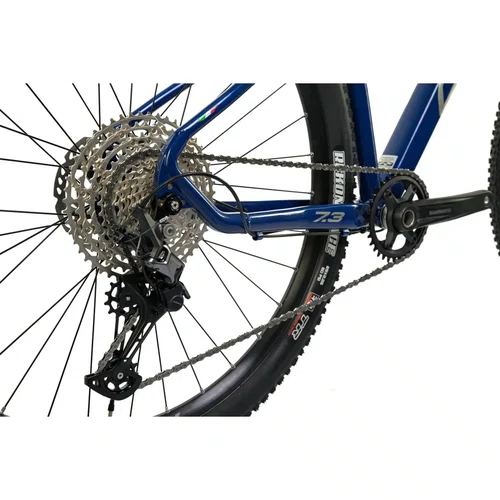 Bicicleta 29 Oggi 7.3 Shimano Deore 12v 2026 - Azul