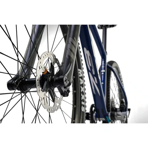 Bicicleta 29 Oggi 7.3 Shimano Deore 12v 2026 - Azul
