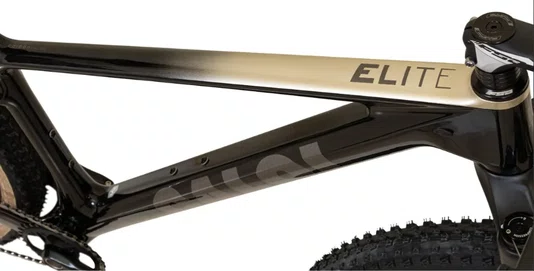 BICICLETA CALOI CARBON HT RACING DEORE DI2 PRETO 2026