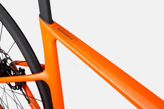 BICICLETA CANNONDALE SUPERSIX EVO CARBON 4 2025