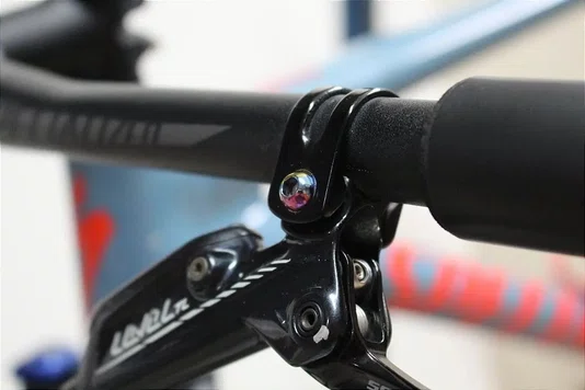 Kit 2 Parafusos Titânio Arstop P/Manete Freio Sram Colorido