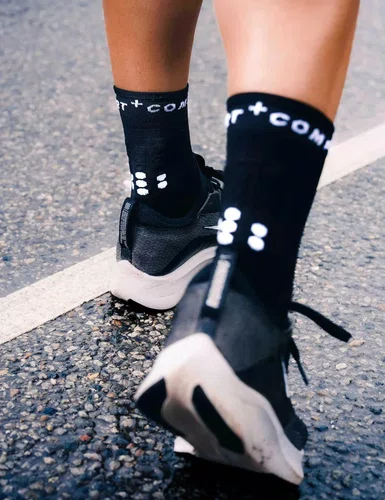 Meia De Compressão Cano Medio Pro Marathon Socks V2.0 Preto