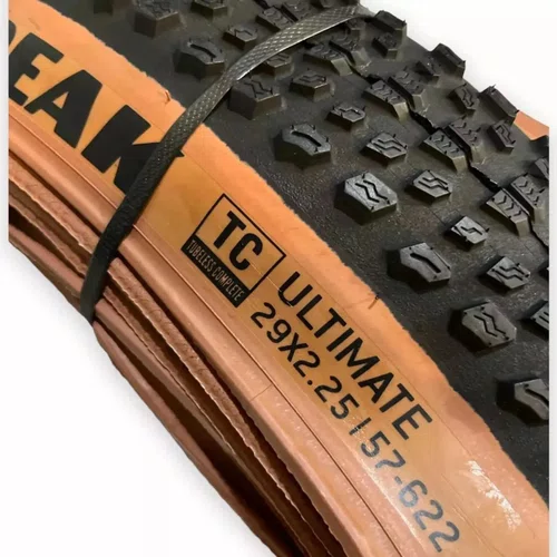 PNEU GOODYEAR PEAK ULTIMATE TUBELESS COMPLETE PRETO/MARROM 29x2.25
