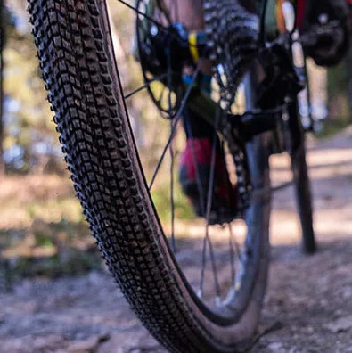 PNEU GRAVEL HUTCHINSON TOUAREG TUBELESS 700MMX40