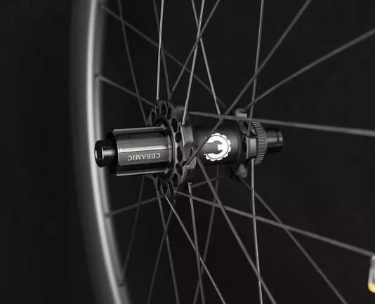 RODA ELITEWHEELS ROAD MARVEL 50D 12X142 CENTER LOCK UD PRETO FOSCO